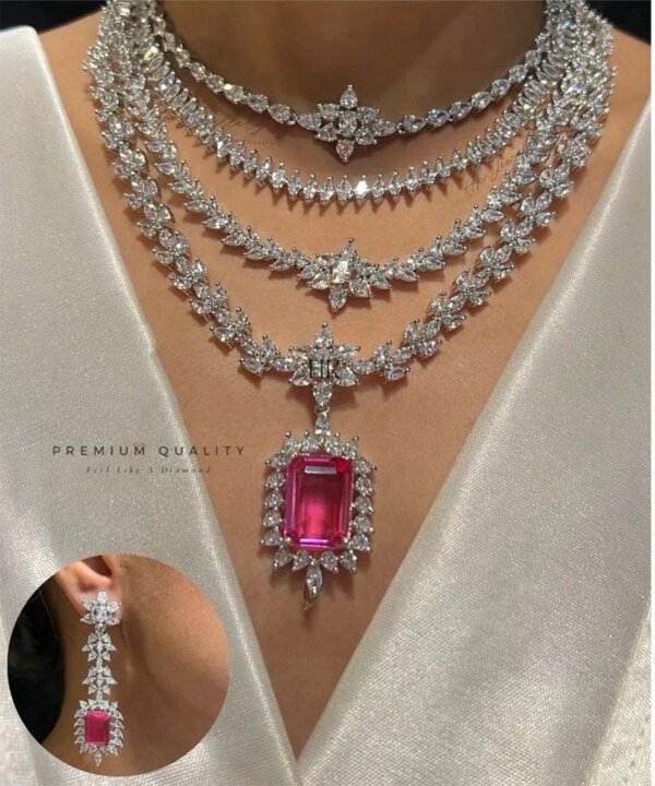 Zoya Layered Diamond Set - Pink