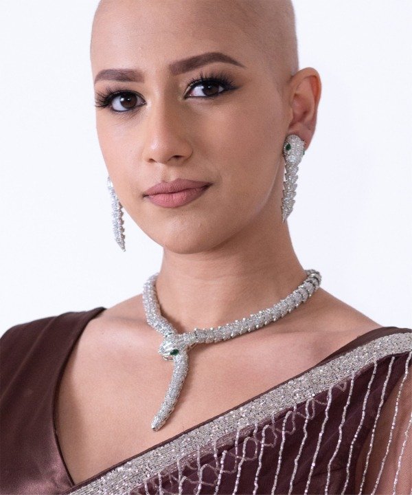 Cerpentine Diamond Set